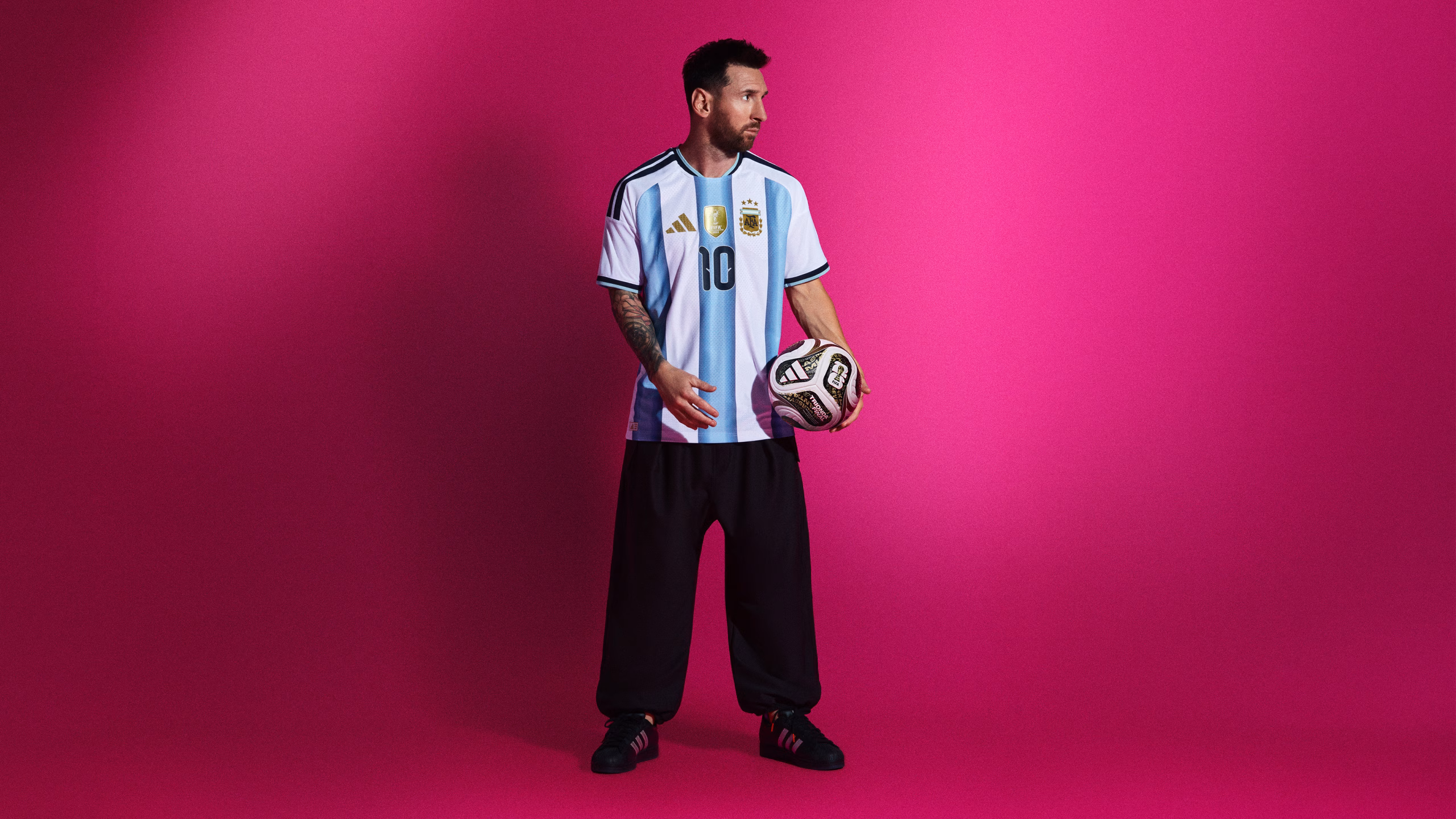 adidas a lansat “TRIONDA FINAL”